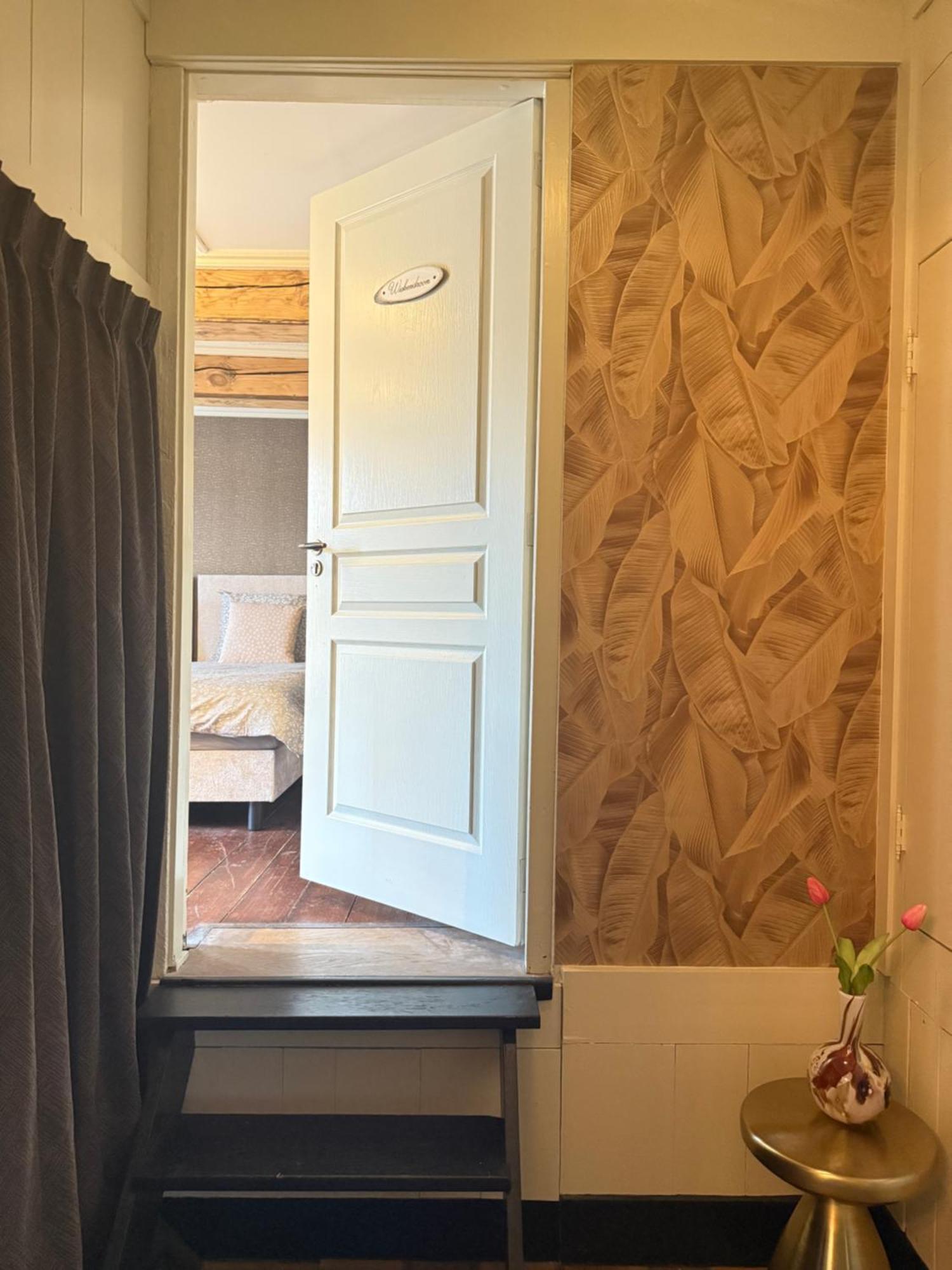 Het Molenhuisje - Met Woonkamer & Keuken Winschoten